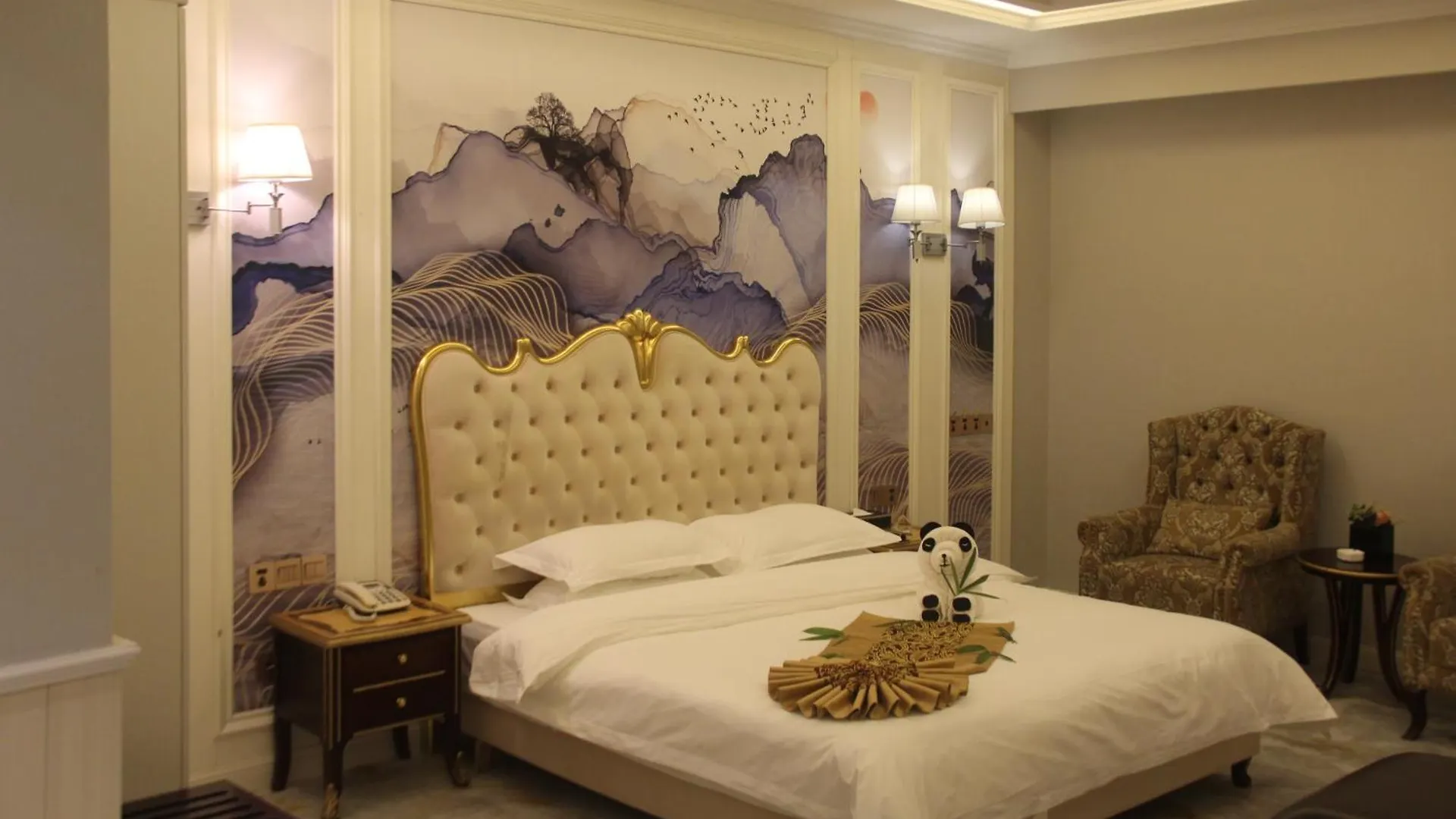 Zhengzhou Riverside International Holiday Hotel 3*,  Chine